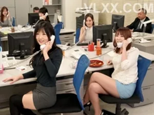 Hấp diêm cô vợ của sếp có cặp bưởi khủng